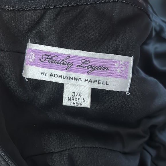 Hailey Logan for Adrianna Papell Sequined Mini With Cascading Overlay Size 3/4 - Picture 8 of 8